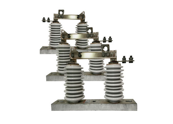 GW9-10 Series Outdoor High Voltage Disconnect Switch 1250A Vacuum Load Break Switch yang digunakan dengan circuit breaker