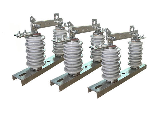 Industrial Outdoor Disconnector Switch Untuk High Voltage Distribution System Mudah dioperasikan Hookstick Switch