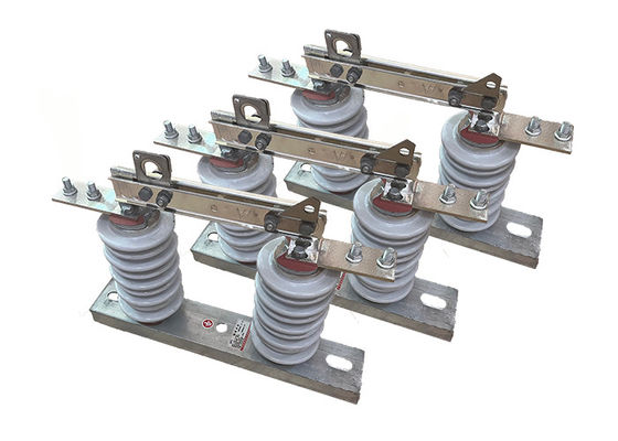 GW9 Series Outdoor Disconnector Switch 36kV 1000A Untuk Substation Dengan Mudah Instalasi Overhead Line Disconnect Switch