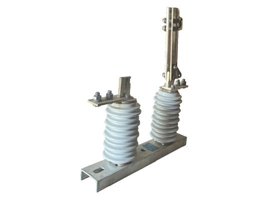 GW9 Series Outdoor Disconnector Switch dengan Resistance Korosi/Performance Stabil High Voltage Ceramic Hookstick