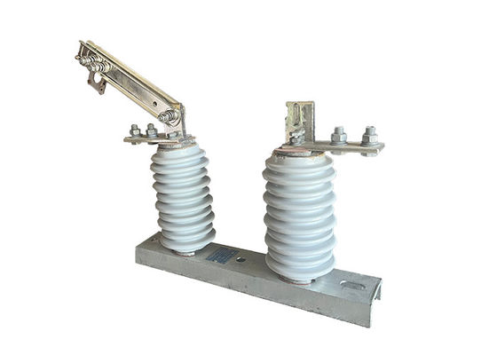 12kV 630A Tegangan Tinggi GW9-10 Putus Switch Max 36kV Untuk Sistem Distribusi Luar Ruang Dengan Operasi Mudah