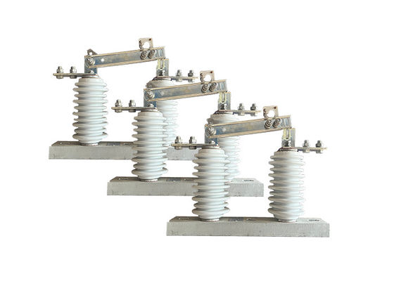 12kV 630A Loadbuster Putuskan Saklar Operasi Mudah Outdoor Digunakan HV Isolator Listrik Ketinggian Maksimum 1000meter