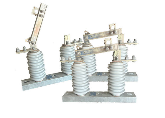 12kV 630A HV AC Efisiensi TinggiPower Disconnect Switch Gb 1985-2014 Risiko Rendah Dengan Outdoor Vacuum Circuit Breaker