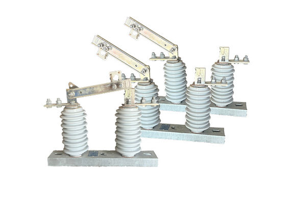 AC Power Outdoor Disconnector Switch GW9 Series Single Phase Middle Voltage Porcelain Overhead Line Disconnect Switch